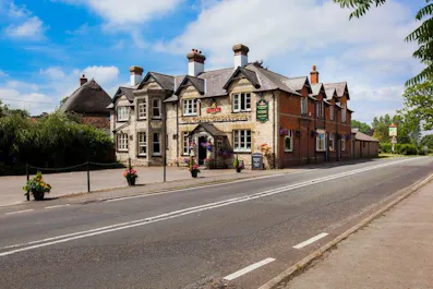 The Three Horseshoes - Alton