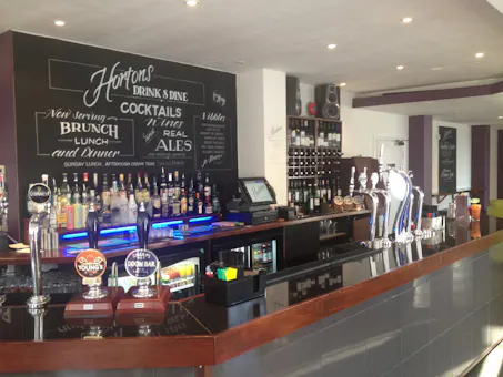 Horton's Drink & Dine