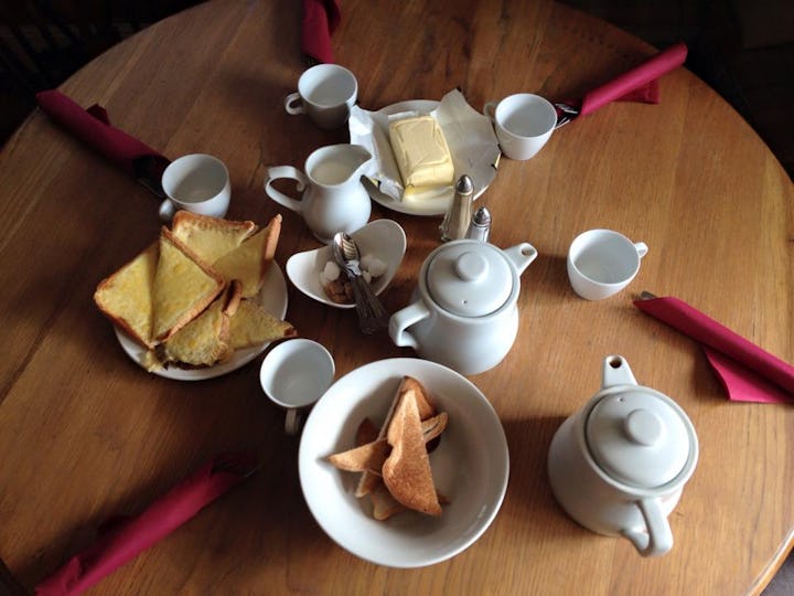 The Seven Stars Dinton
