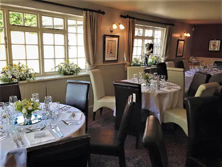 The Seven Stars Dinton