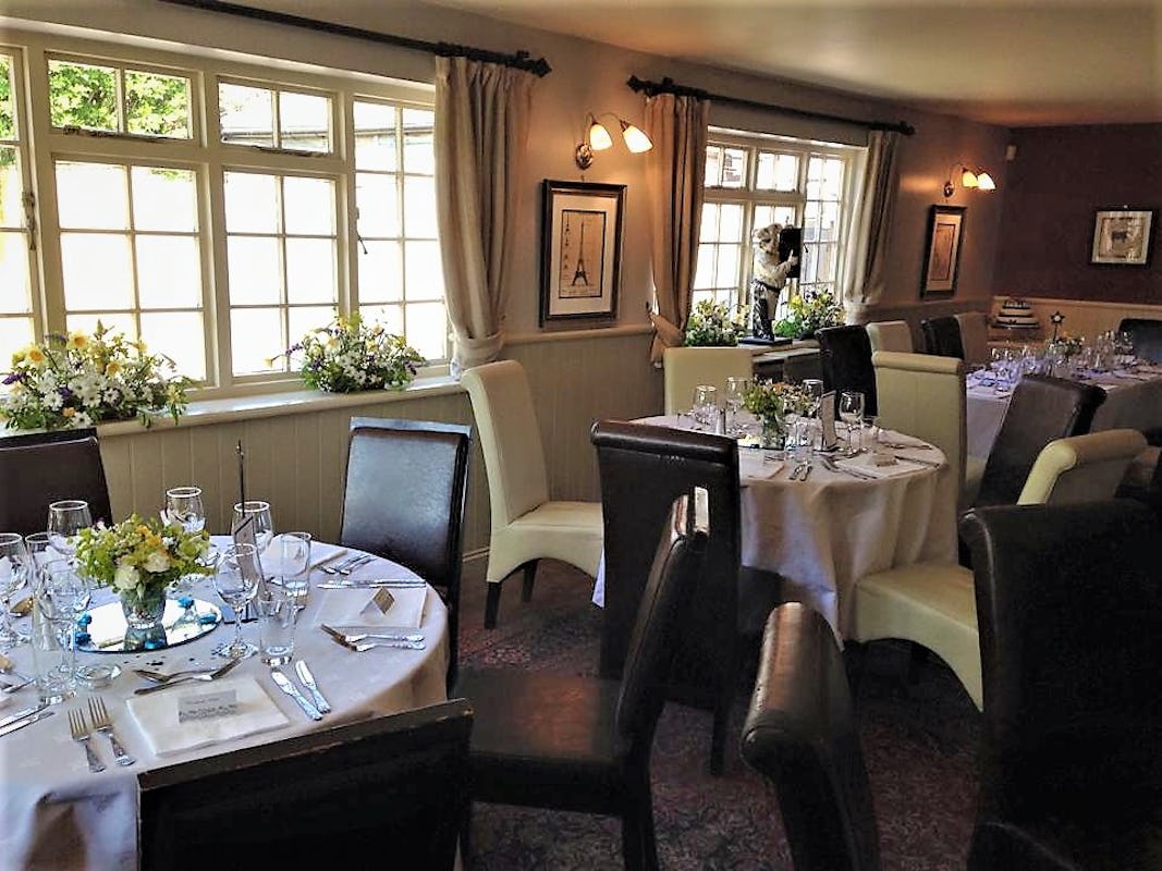 The Seven Stars Dinton