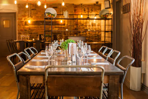 Racks Bar & Kitchen