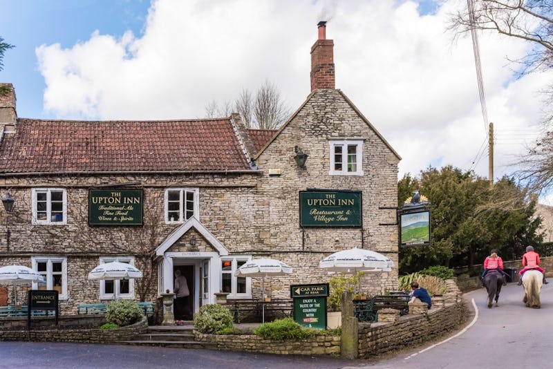 The Upton Inn, Somerset Restaurant Review, Menu, Opening Times