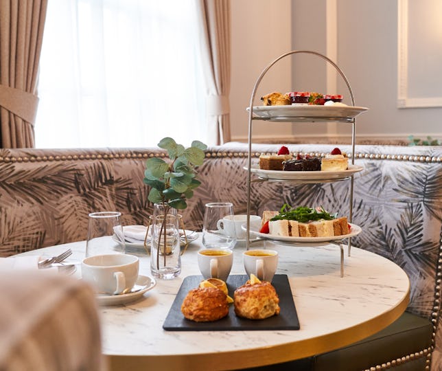 Vardons Restaurant at Shaw Hill Hotel