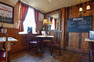 Black Horse - Hookwood