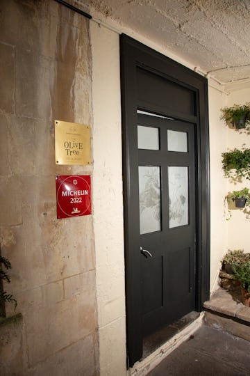 Olive Tree Bath