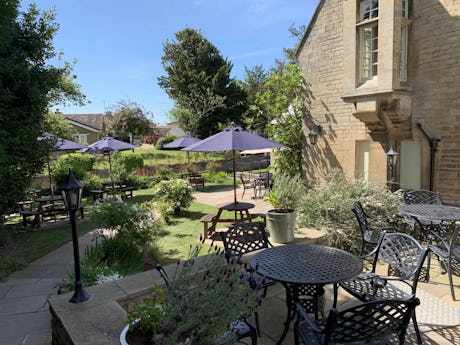 The Bustard Inn & Restaurant