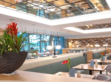 Glaze Restaurant at Crowne Plaza Marlow
