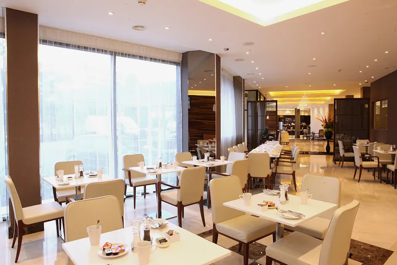 The Grill at Park Grand