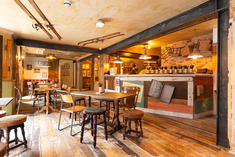 The Oxford Blue - Pizza Pots and Pints