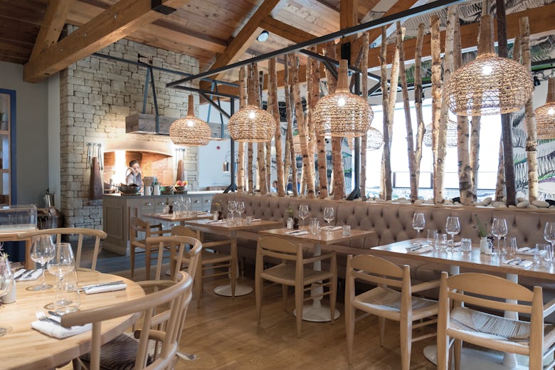 FYR Grill at North Lakes Hotel and Spa