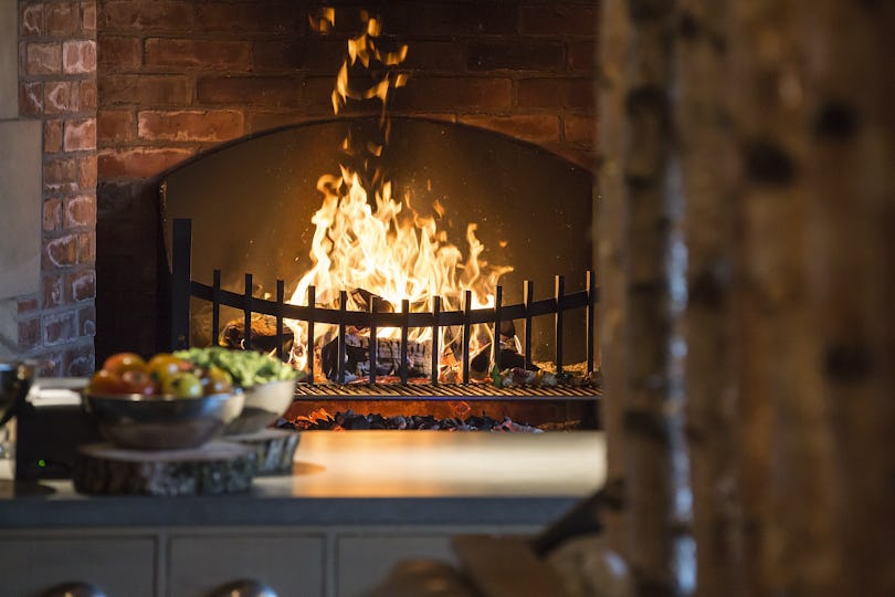 FYR Grill at North Lakes Hotel and Spa