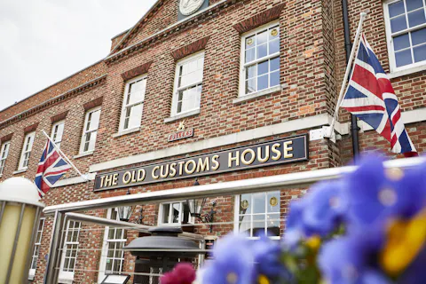 Old Customs House Gunwharf Quays