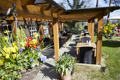 The Bell - Godstone
