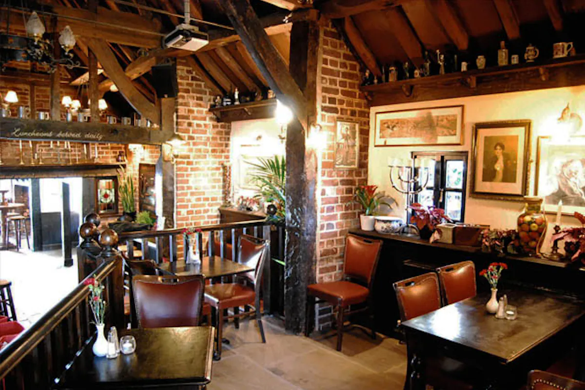 Coach and Horses Rickmansworth, Hertfordshire - Restaurant Review, Menu, Opening Times