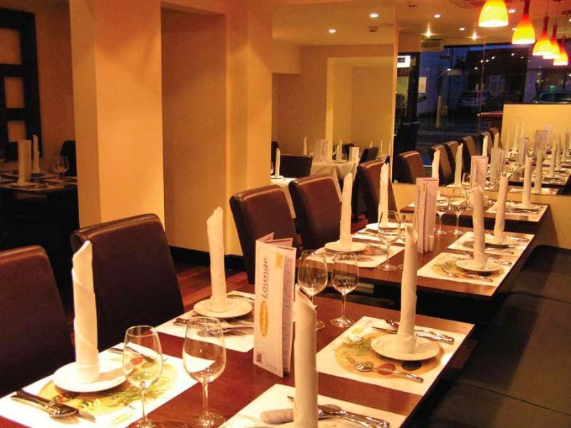 Mango Lounge Wallington, London Restaurant Review, Menu, Opening Times