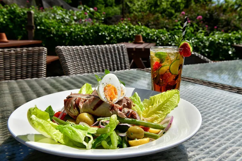 Lulworth Cove Inn