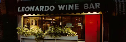 Leonardo restaurant and wine bar