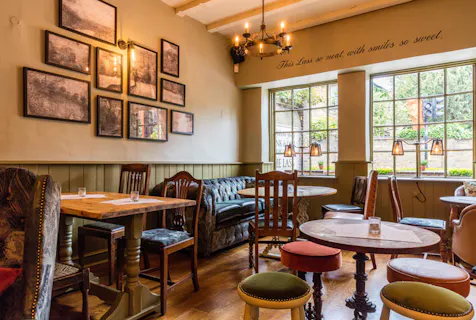 The Lass O' Richmond Hill