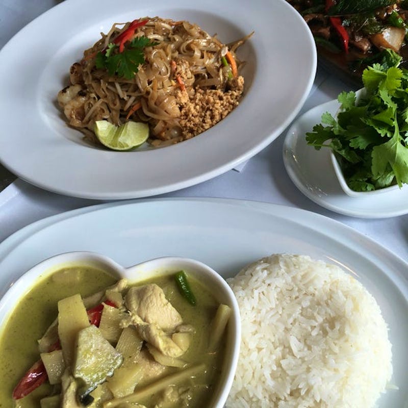 Nuntee Thai Cuisine, London - Restaurant Review, Menu, Opening Times