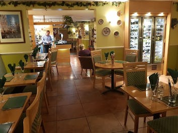 Mamma Mia Restaurant
