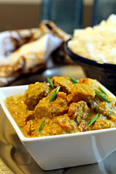 Cafe Tiffin