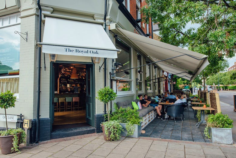 The Royal Oak Twickenham, London Restaurant Reviews, Bookings, Menus