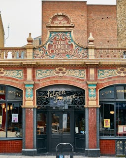 The Three Crowns