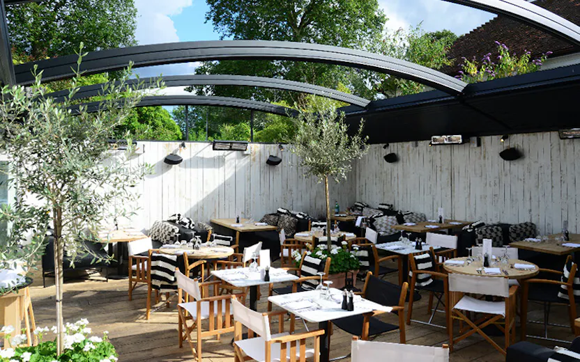 The Marlow Bar & Grill
