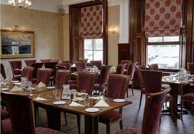The Manor Restaurant - Chilworth Manor