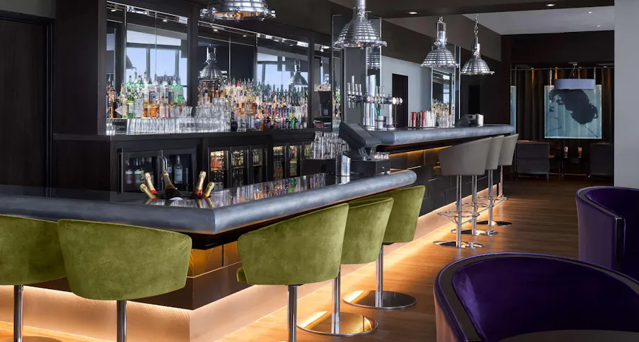 Waterfront Brasserie & Terrace - Radisson BLU Waterfront Hotel