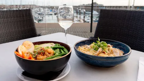 Waterfront Brasserie & Terrace - Radisson BLU Waterfront Hotel