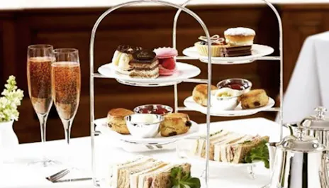 The Grand Caffe Concerto at Westfield