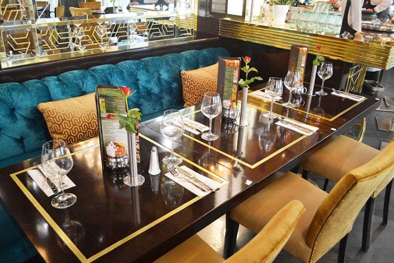 The Grand Caffe Concerto at Westfield