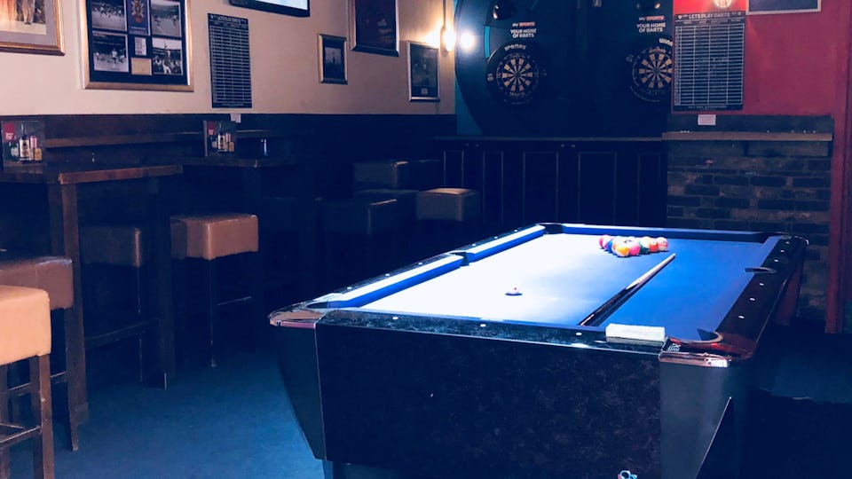 Sports Bar & Grill Farringdon
