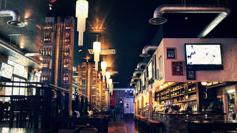 Sports Bar & Grill Farringdon