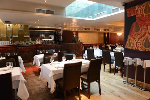 Fora Restaurant