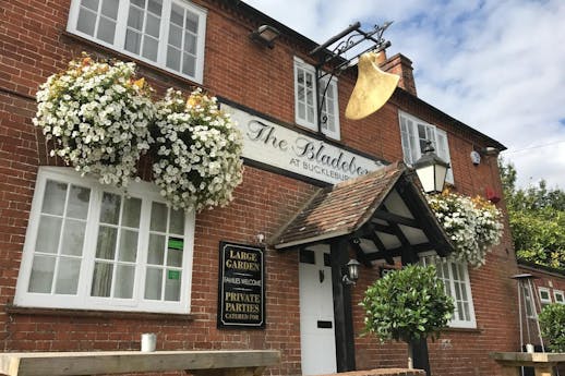 27 Gastropub Restaurants near Basingstoke