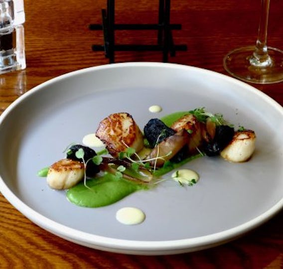 The Tannin Level Bar & Bistro
