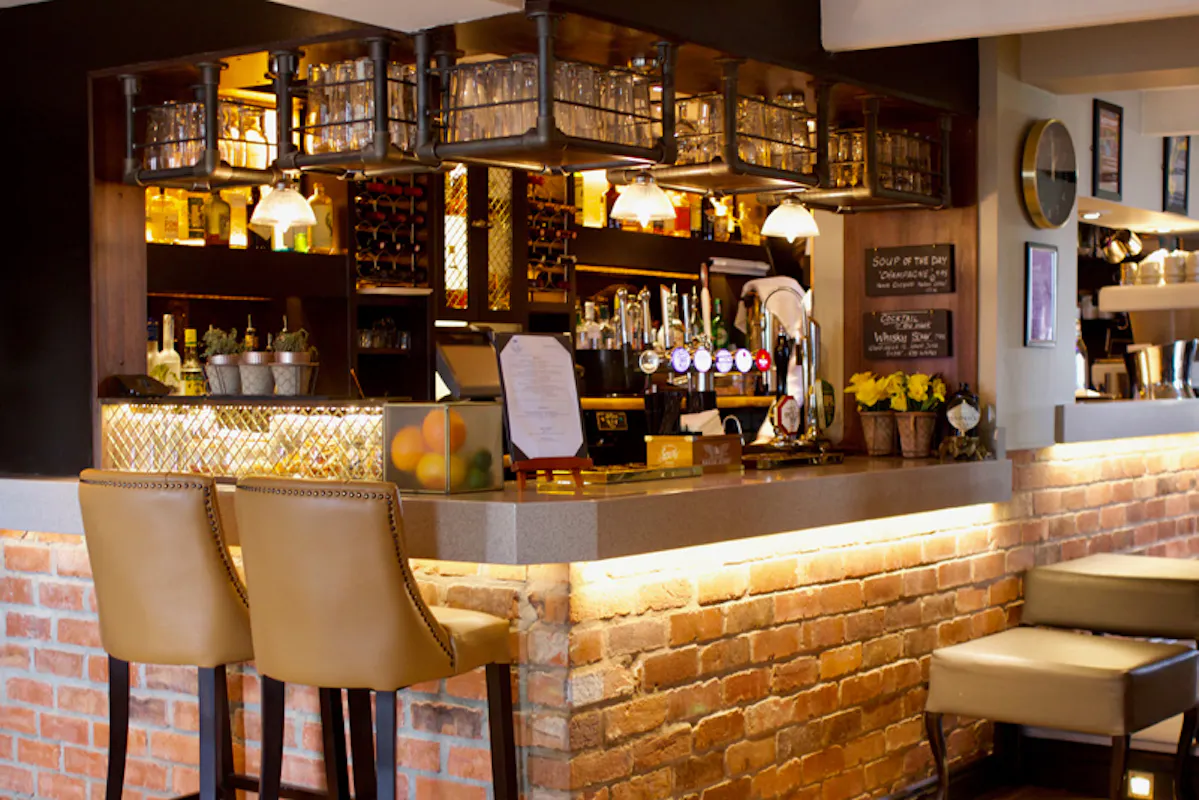 Tom Browns Brasseries