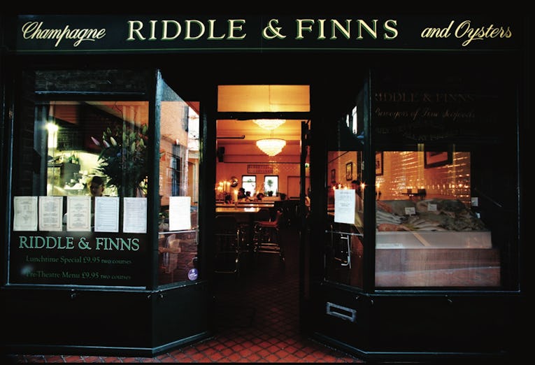 Riddle and Finns The Lanes