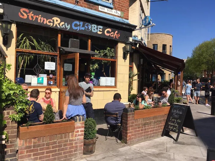 Stingray Café