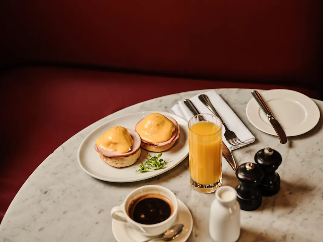 108 Brasserie & Bar
