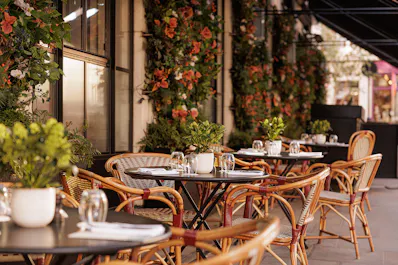 108 Brasserie & Bar