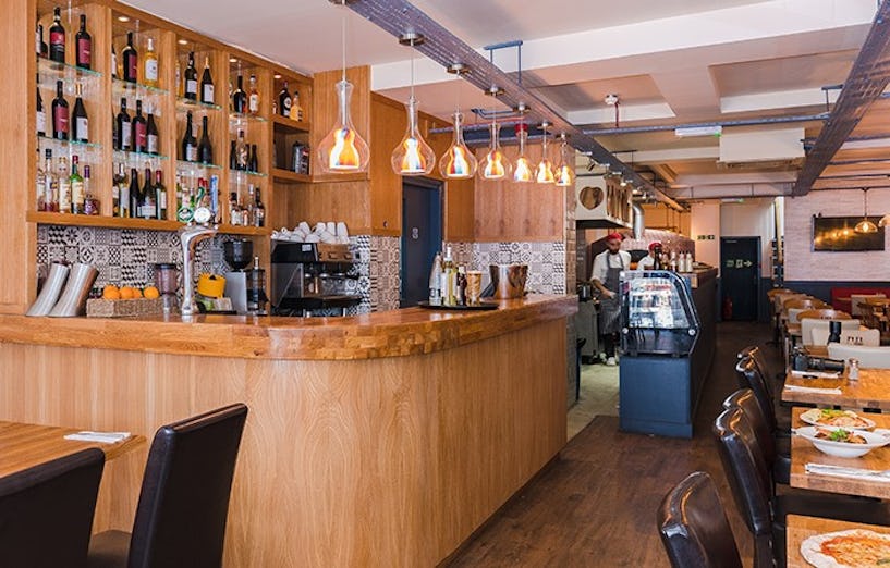 Avanti Bistro Bar Café, Berkshire Restaurant Reviews, Bookings, Menus