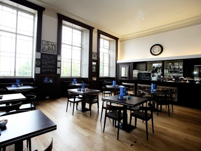 Café Modern Two