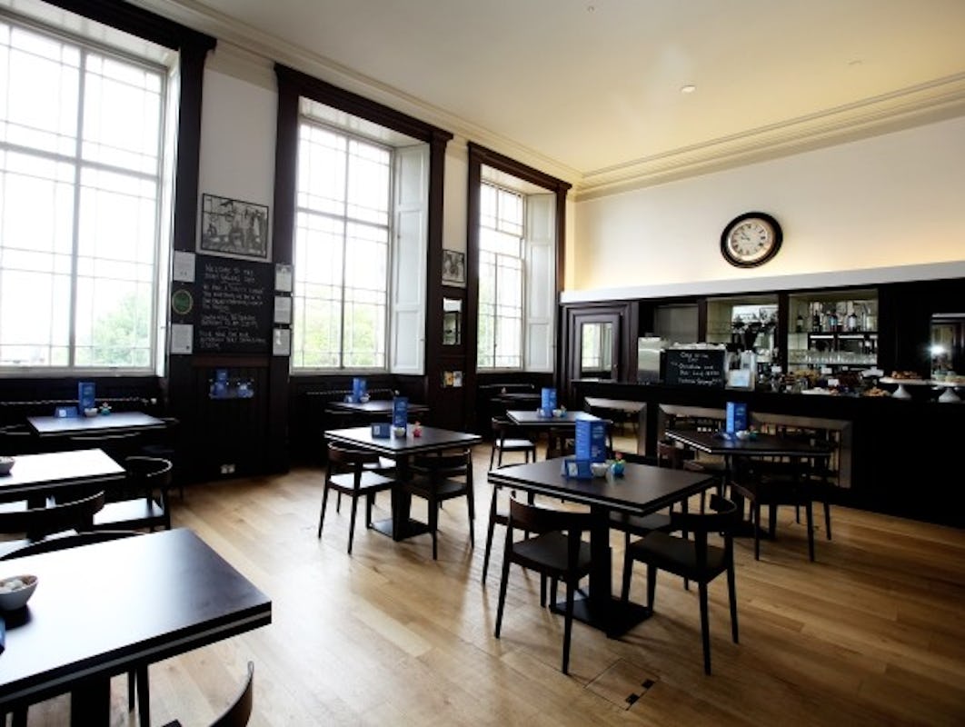 Café Modern Two
