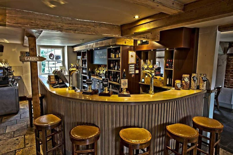 Hoddington Arms