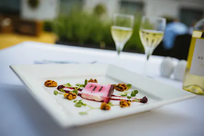 Morn Hill Brasserie at Holiday Inn Winchester