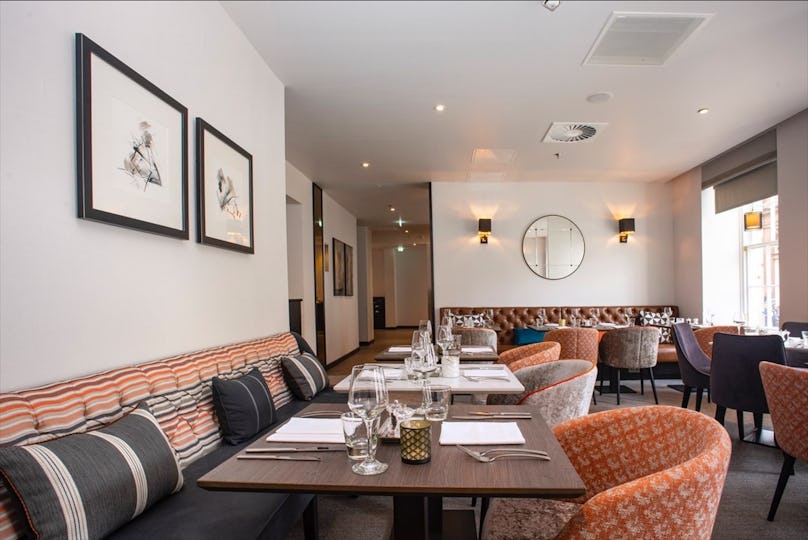 No. Ten Restaurant & 10 Wine Bar